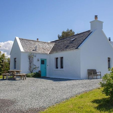Ploughman'S Cottage Edinbane ภายนอก รูปภาพ