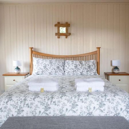 Ploughman'S Cottage Edinbane ภายนอก รูปภาพ