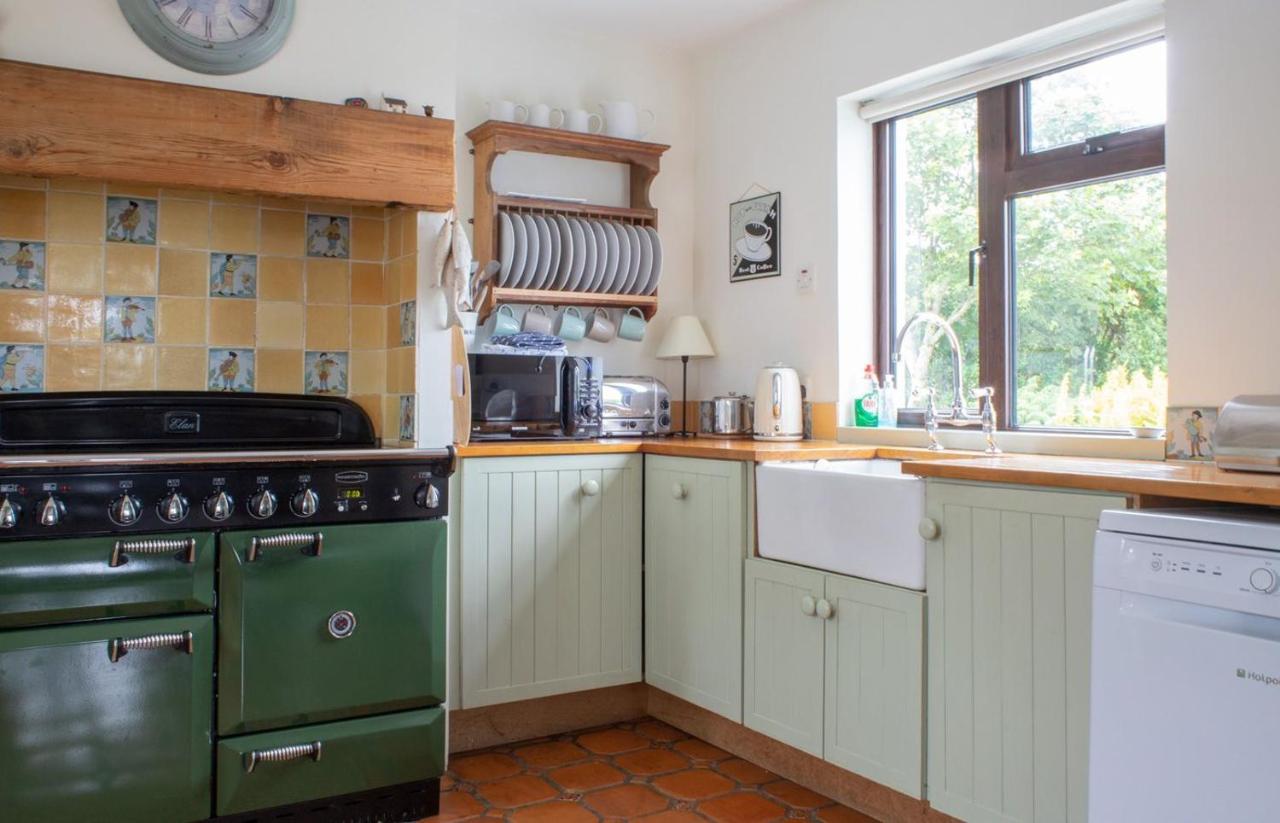 Ploughman'S Cottage Edinbane ภายนอก รูปภาพ