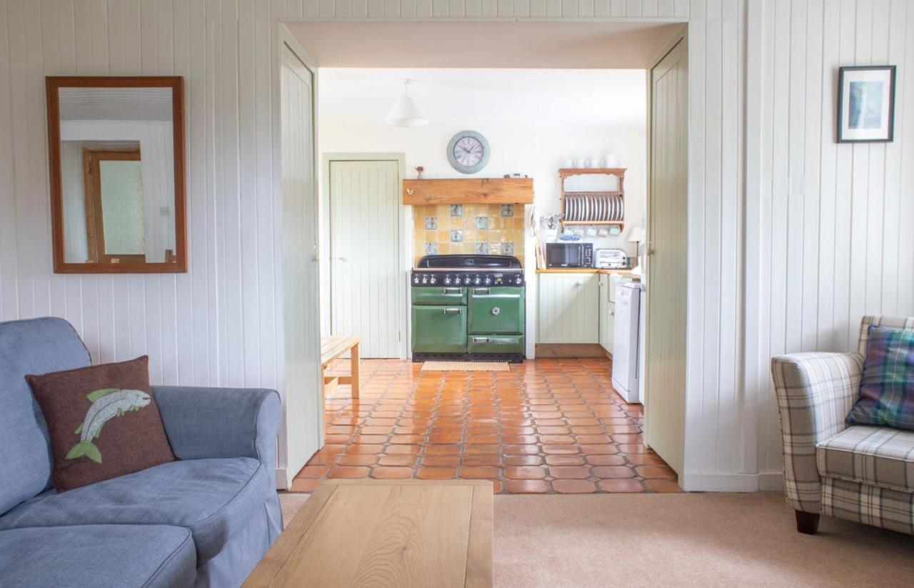 Ploughman'S Cottage Edinbane ภายนอก รูปภาพ