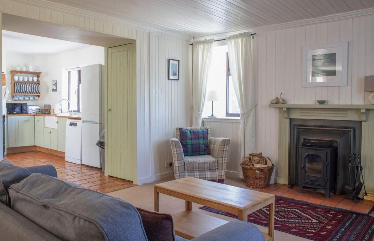 Ploughman'S Cottage Edinbane ภายนอก รูปภาพ
