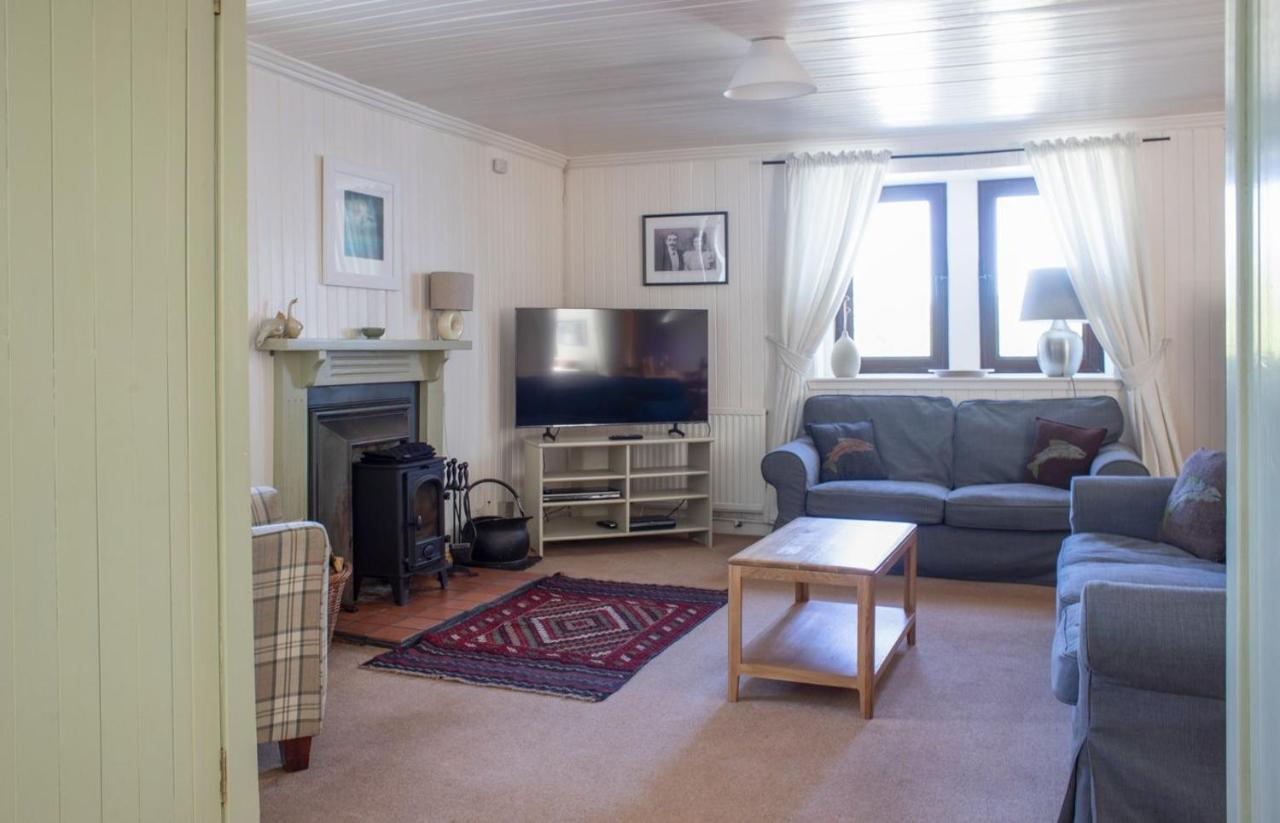 Ploughman'S Cottage Edinbane ภายนอก รูปภาพ