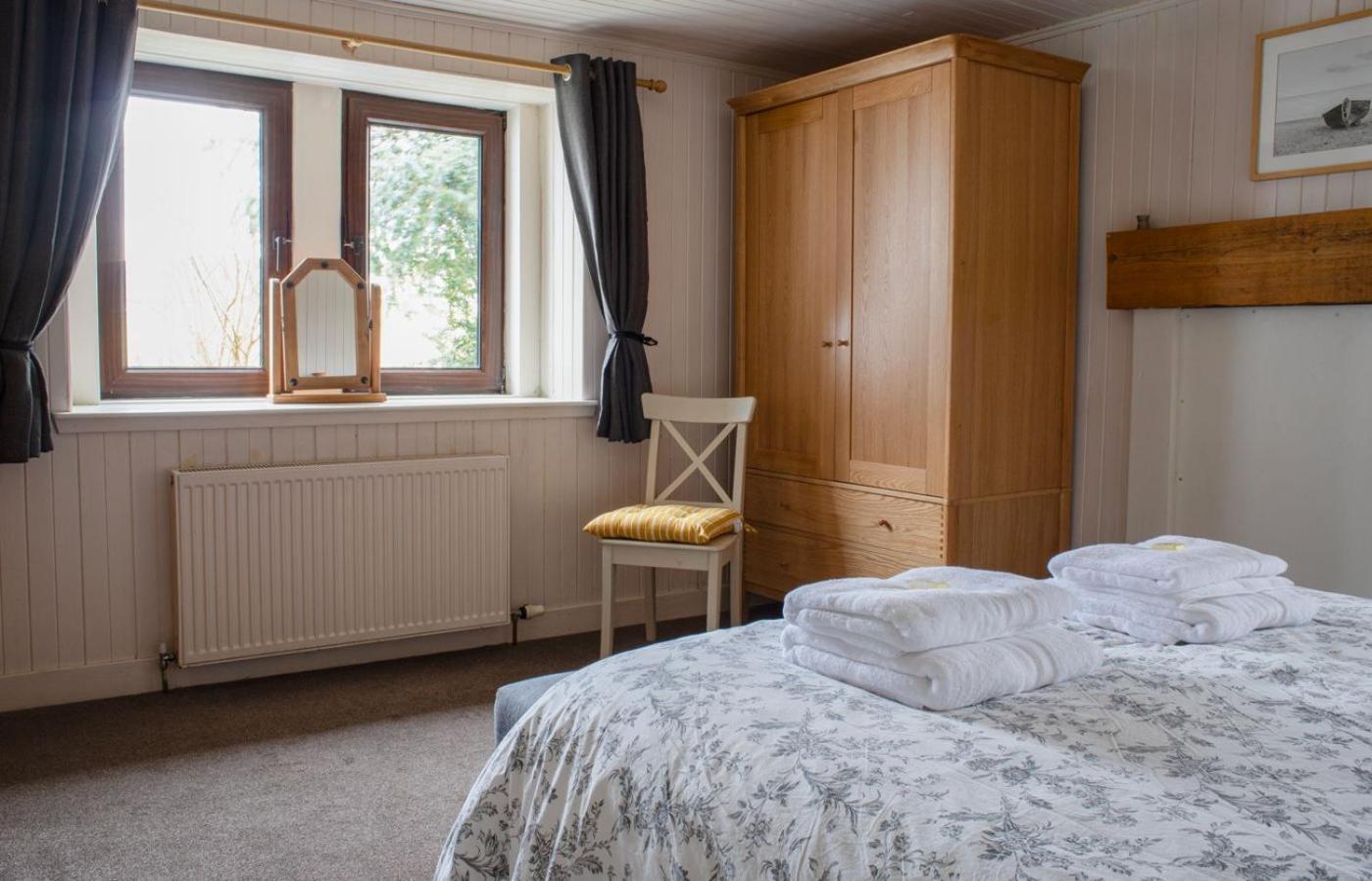 Ploughman'S Cottage Edinbane ภายนอก รูปภาพ